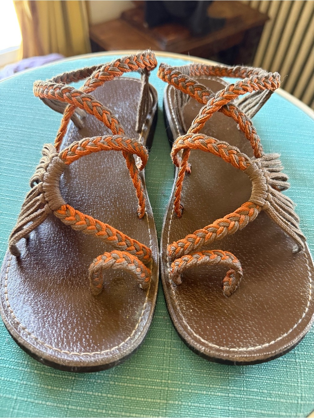 Plaka Leaf Flat Orange-Gray Braided Toe-Ring Sandals, Size 8